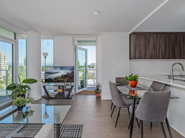 819-6328 No. 3 Road, Richmond, BC, V6Y 0L6 - 6