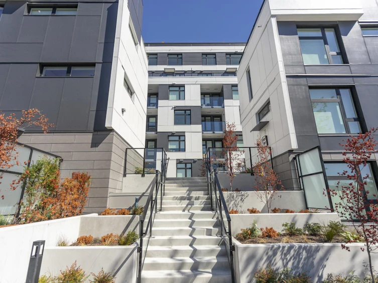 3249 Clive Avenue, Vancouver, BC, V5R 4V3 - 24