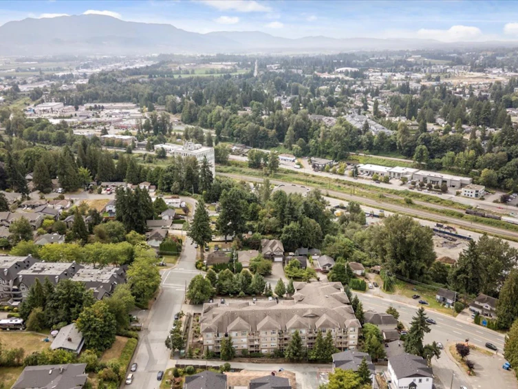 221-2515 Park Drive, Abbotsford, BC, V2S 0B2 - 32