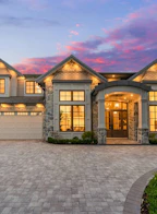 7680 Glacier Crescent