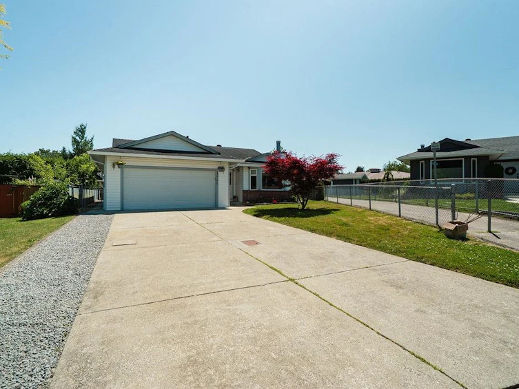 12580 Gray Street, Maple Ridge, BC, V2X 0V8 - 39