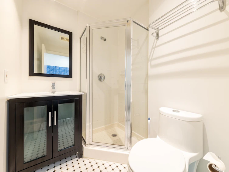 404-1238 Burrard Street, Vancouver, BC, V6Z 3E1 - 32