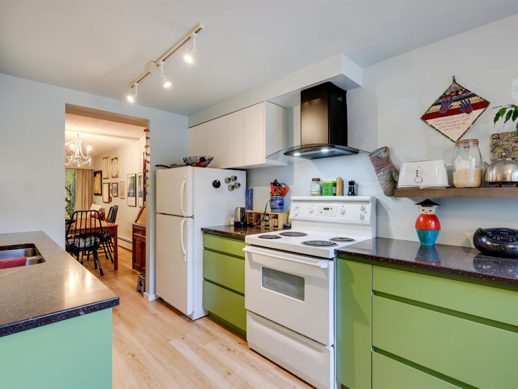 220-13935 74 Avenue, Surrey, BC, V3W 6G6 - 9