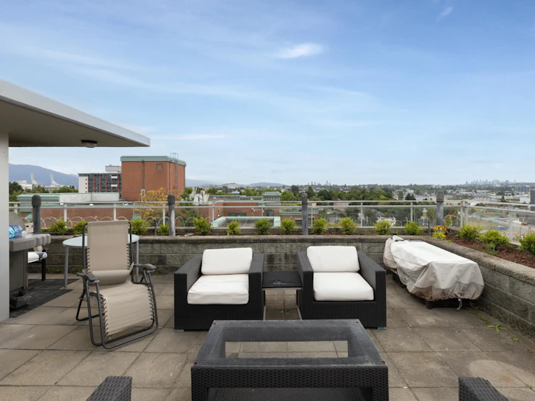 PH907-221 Union Street, Vancouver, BC, V6A 0B4 - 5