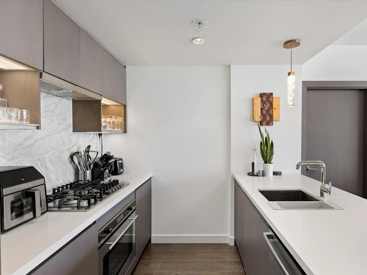 1611-68 Smithe Street, Vancouver, BC, V6B 0P4 - 3