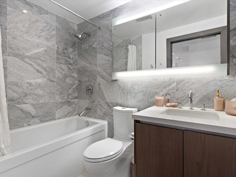 1611-68 Smithe Street, Vancouver, BC, V6B 0P4 - 16