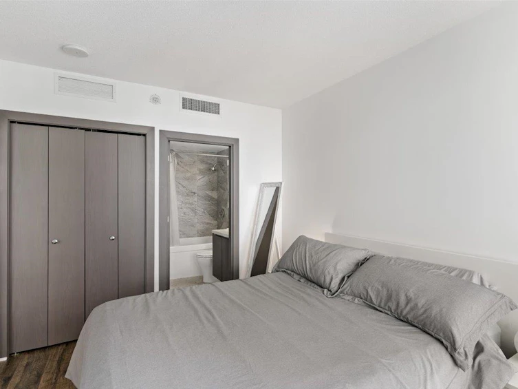 1611-68 Smithe Street, Vancouver, BC, V6B 0P4 - 12