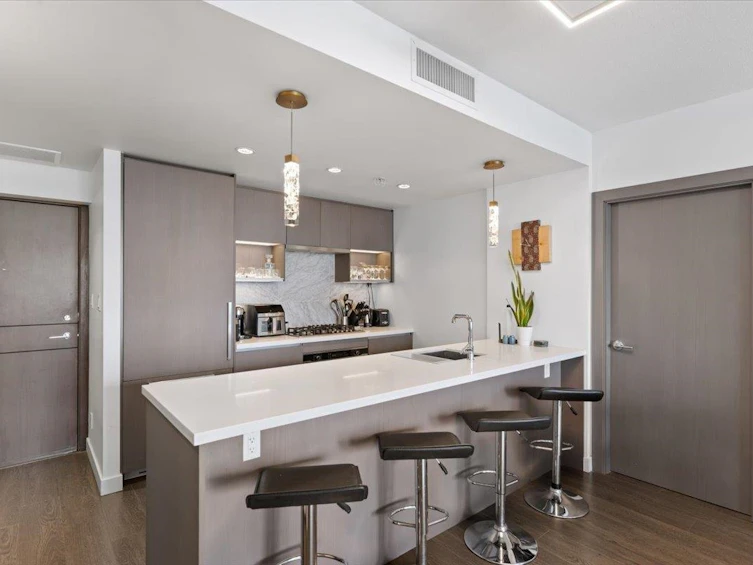 1611-68 Smithe Street, Vancouver, BC, V6B 0P4 - 4