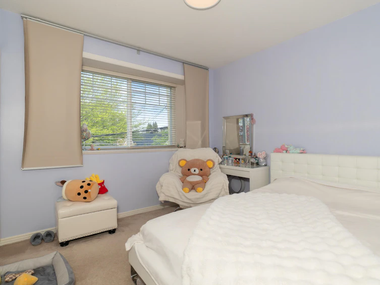 952 E 31st Avenue, Vancouver, BC, V5V 2X4 - 28