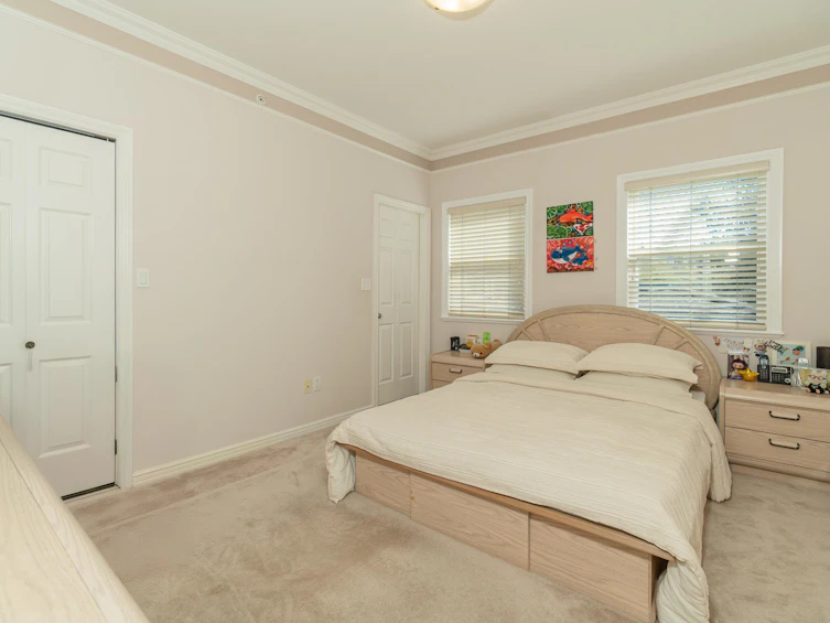 952 E 31st Avenue, Vancouver, BC, V5V 2X4 - 23