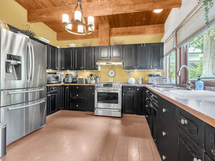 3004 Starlight Way, Coquitlam, BC, V3C 3P6 - 2
