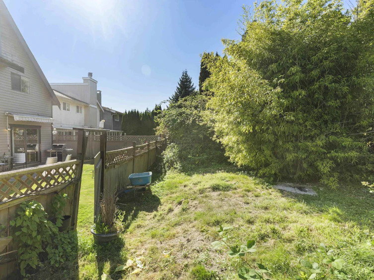 9409 Kingsley Crescent, Richmond, BC, V7A 4V6 - 35