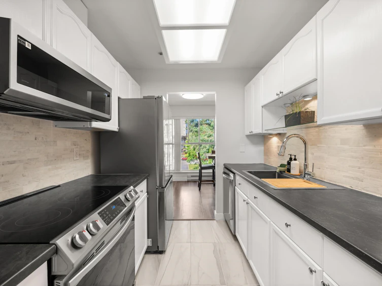 207-20350 54 Avenue, Langley, BC, V3A 8J4 - 9