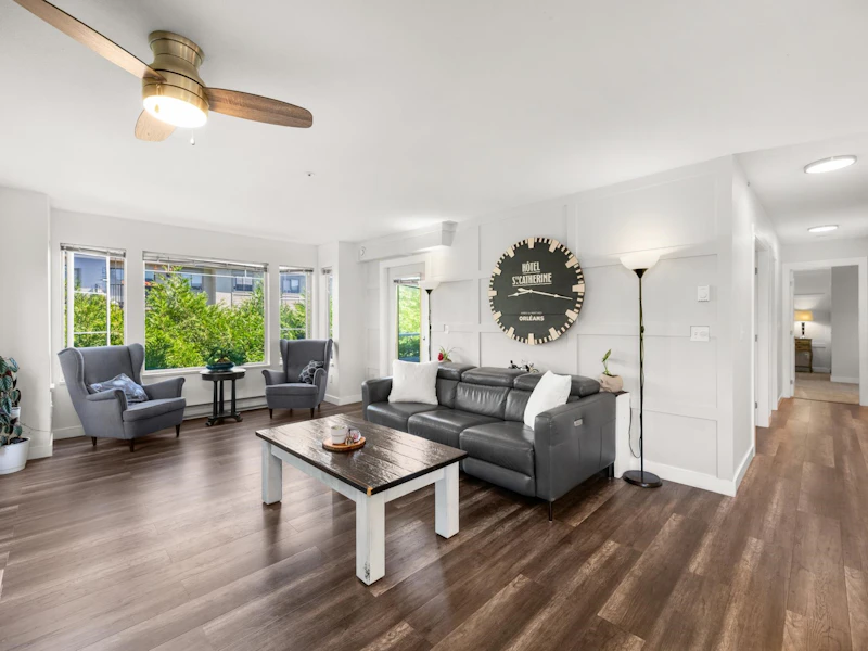 207 - 20350 54th Avenue, Langley BC V3A 8J4