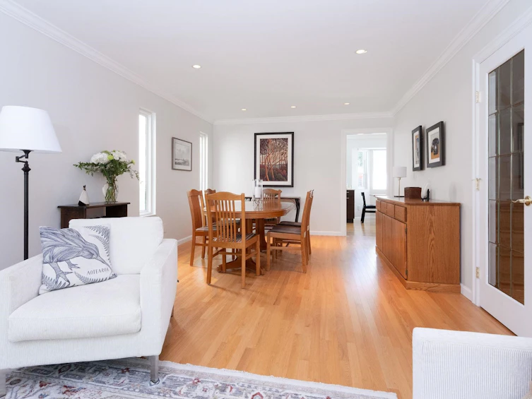 1504 Jubilee Court, North Vancouver, BC, V7G 2H7 - 5