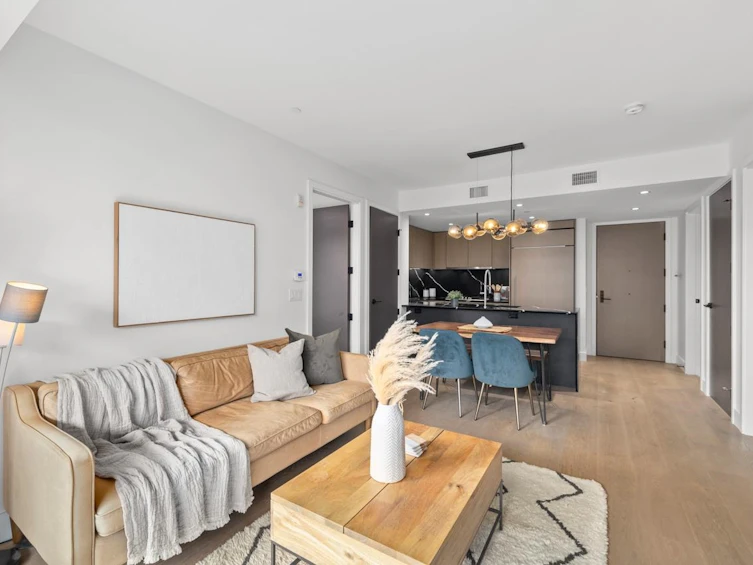 205-5089 Quebec Street, Vancouver, BC, V5W 0E5 - 10