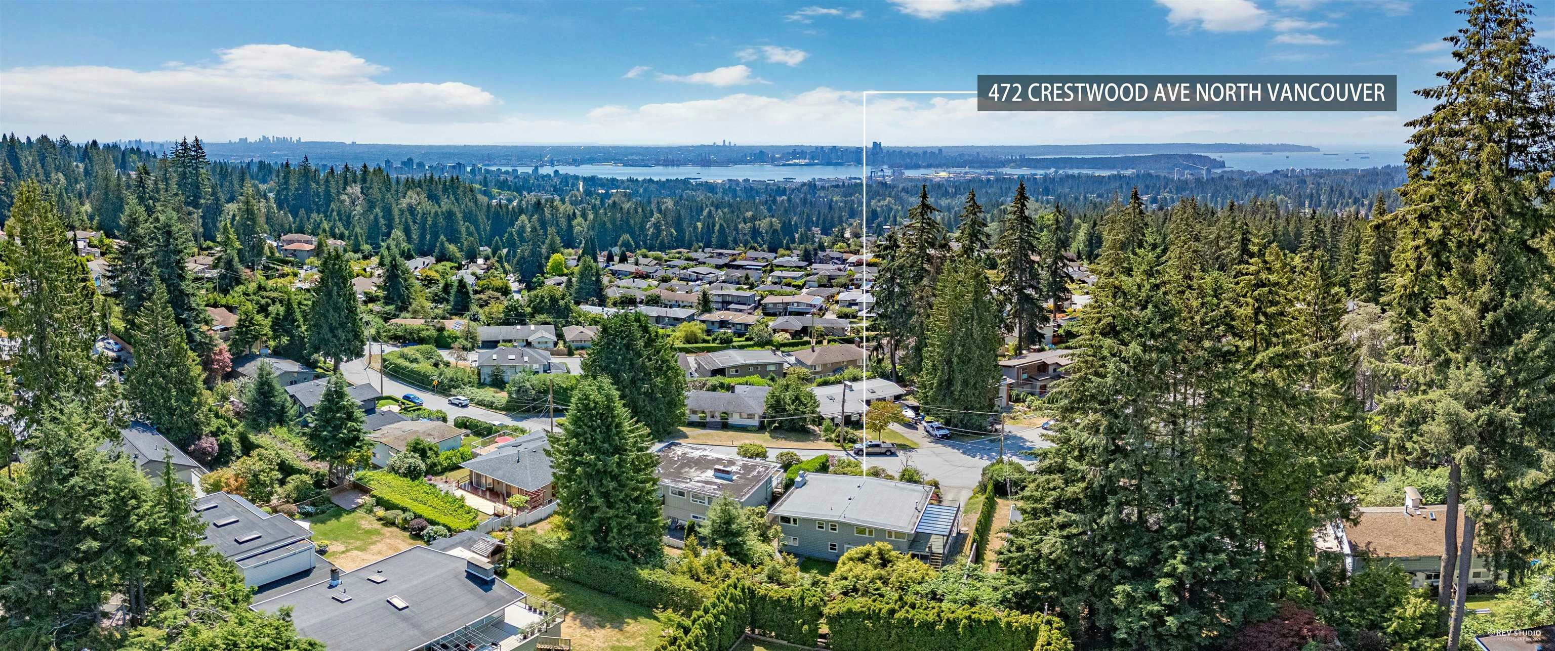 472 Crestwood Avenue, North Vancouver, BC, V7N 3C3