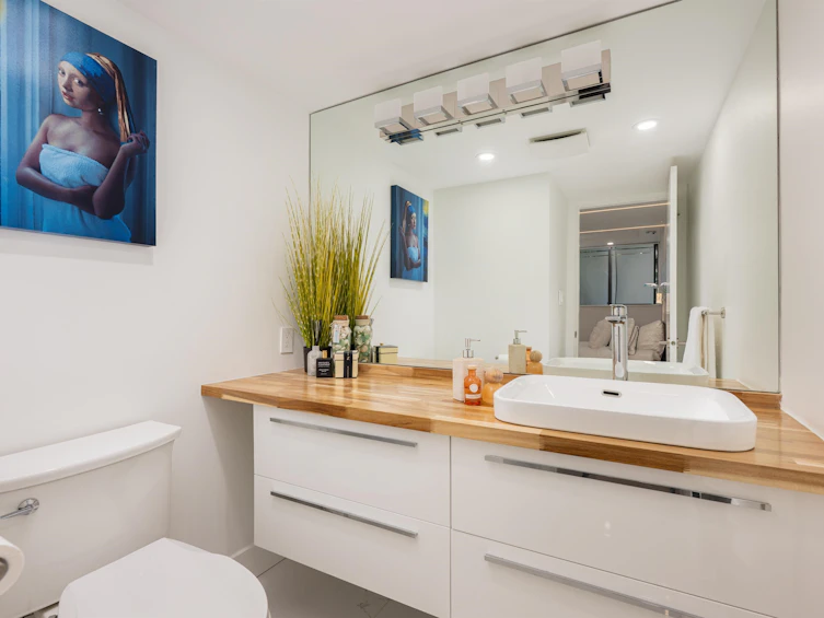 L1-555 13th Street, West Vancouver, BC, V7T 2N8 - 15