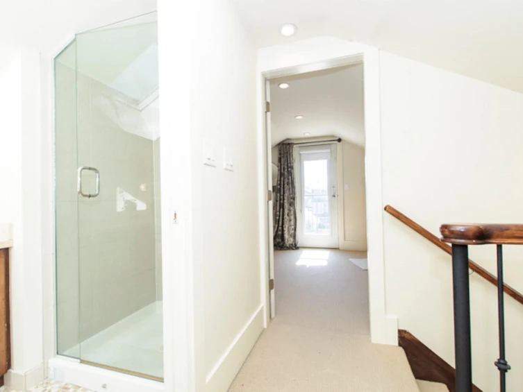 196 W 18th Avenue, Vancouver, BC, V5Y 2A5 - 27