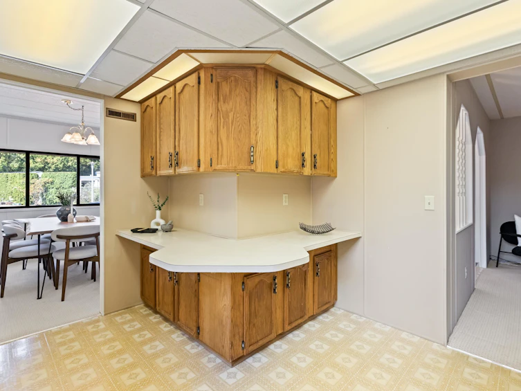 102-2062 King George Boulevard, Surrey, BC, V4A 5A2 - 15