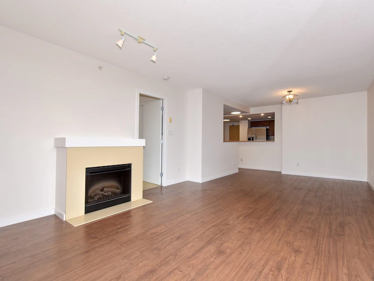 804-8120 Lansdowne Road, Richmond, BC, V6X 0A1 - 13