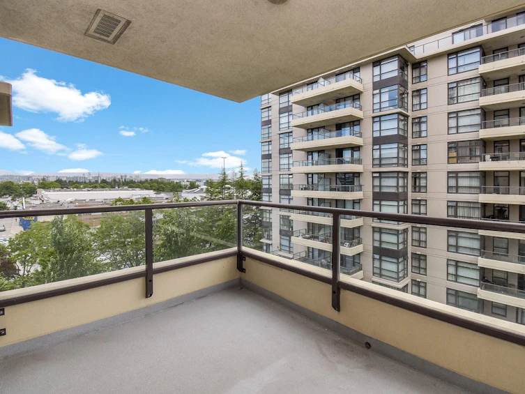 804-8120 Lansdowne Road, Richmond, BC, V6X 0A1 - 5