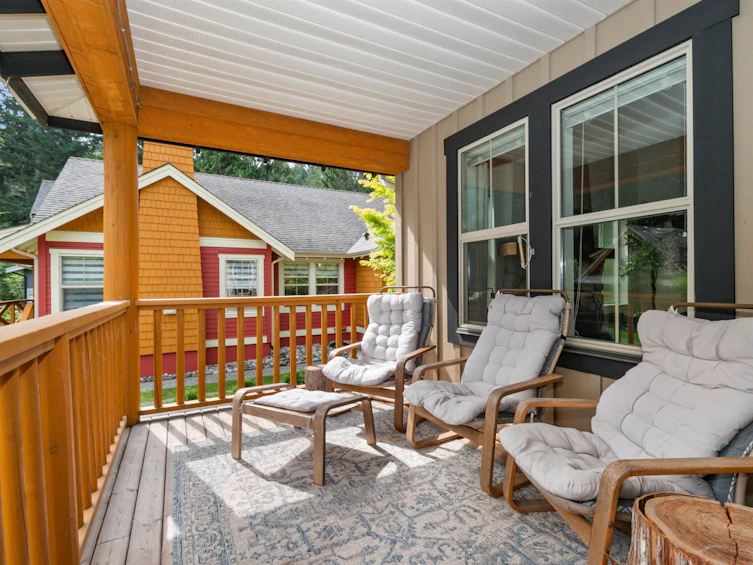 1783 Tree House Trail, Cultus Lake, BC, V2R 0E1 - 2