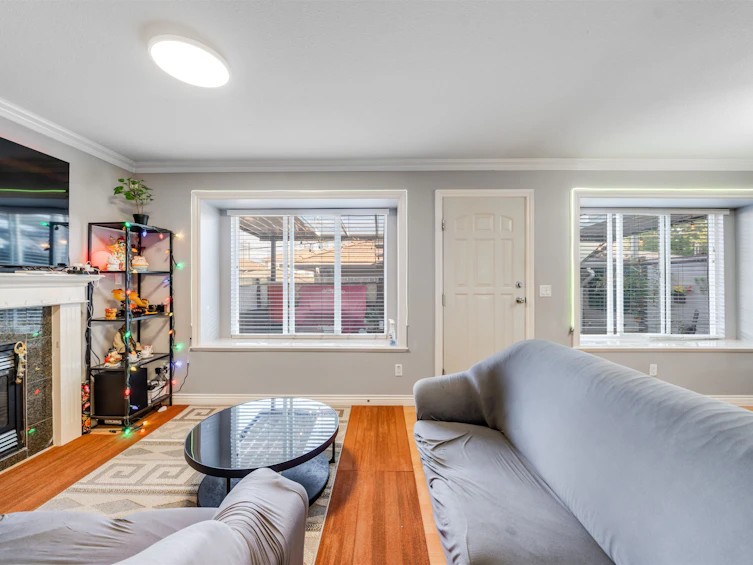4663 Canada Way, Burnaby, BC, V5G 1K9 - 7