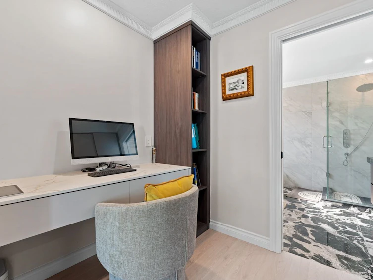 5651 Holt Avenue, Richmond, BC, V7C 5C8 - 12