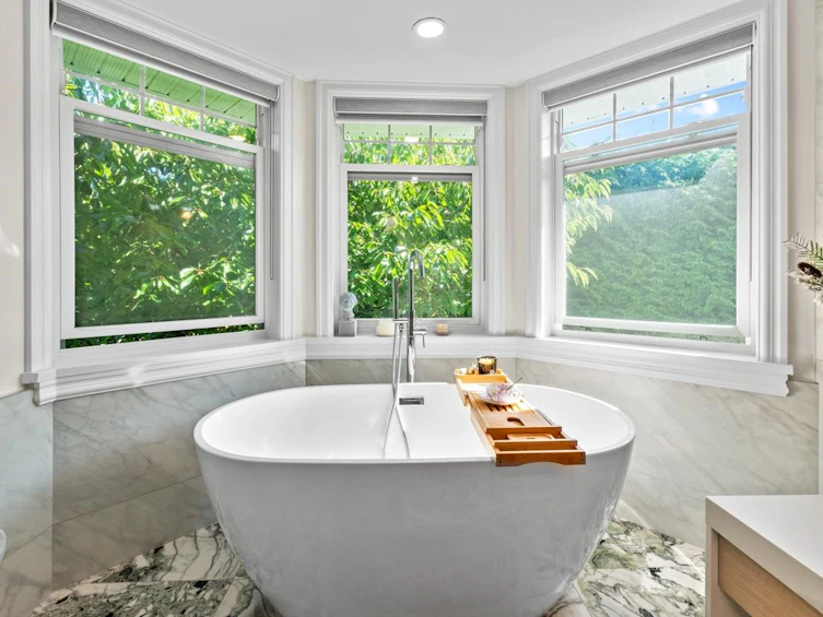 5651 Holt Avenue, Richmond, BC, V7C 5C8 - 3