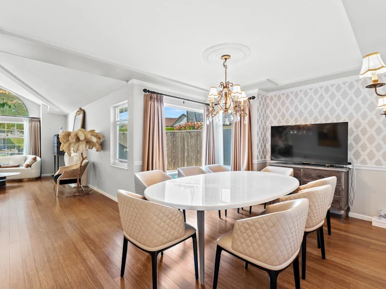 5651 Holt Avenue, Richmond, BC, V7C 5C8 - 18