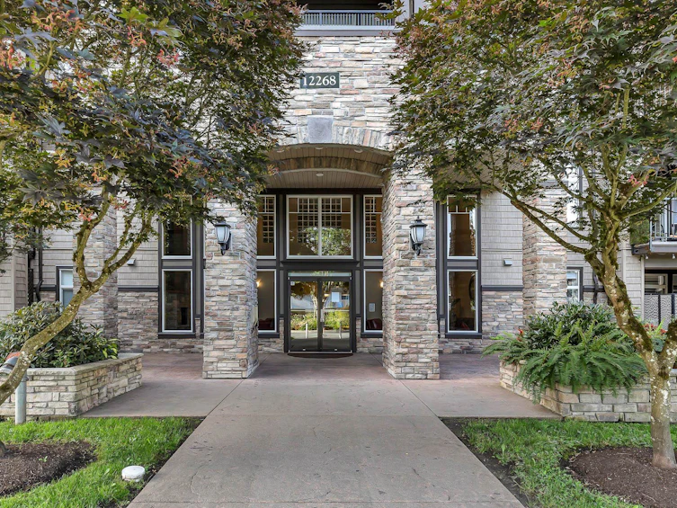 301-12268 224 Street, Maple Ridge, BC, V2X 6B8 - 3