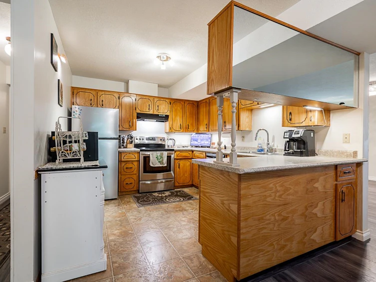8053 Beaver Drive, Mission, BC, V2V 5T5 - 9