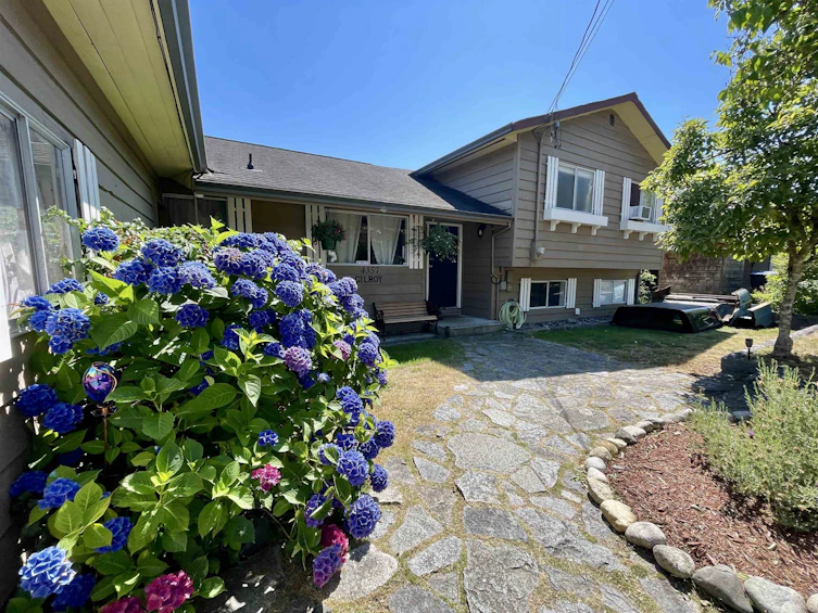 4357 Marble Road, Sechelt, BC, V7Z 0B1