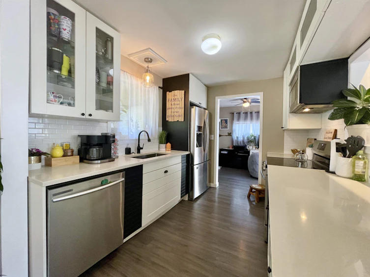 4357 Marble Road, Sechelt, BC, V7Z 0B1 - 7