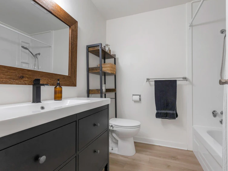 310-33400 Bourquin Place, Abbotsford, BC, V2S 5G3 - 22