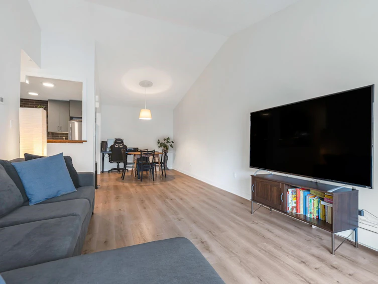 310-33400 Bourquin Place, Abbotsford, BC, V2S 5G3 - 13