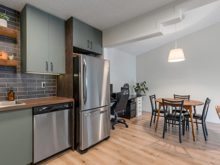 310-33400 Bourquin Place, Abbotsford, BC, V2S 5G3 - 3