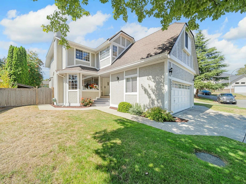6039 191a Street, Surrey BC V3S 8A1