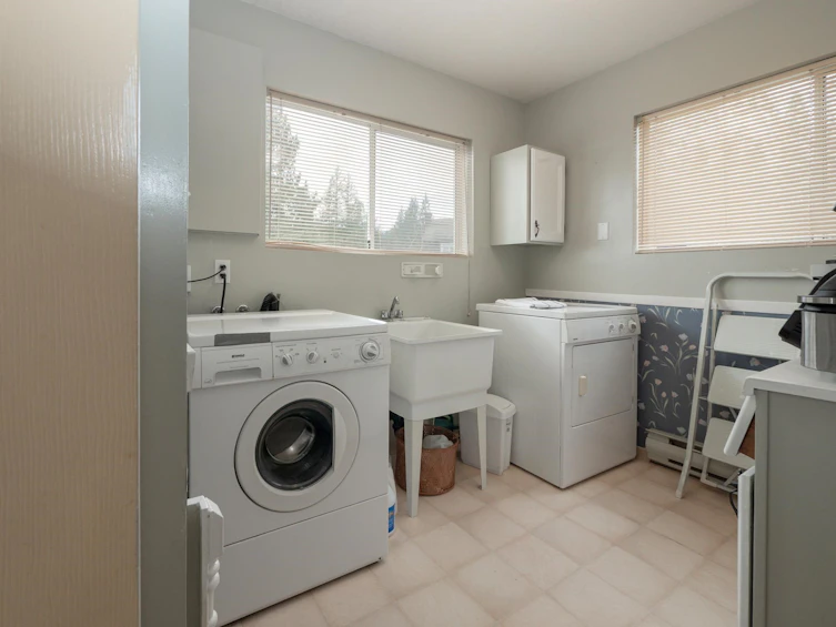 170 Pike Road, Gibsons, BC, V0N 1V6 - 26