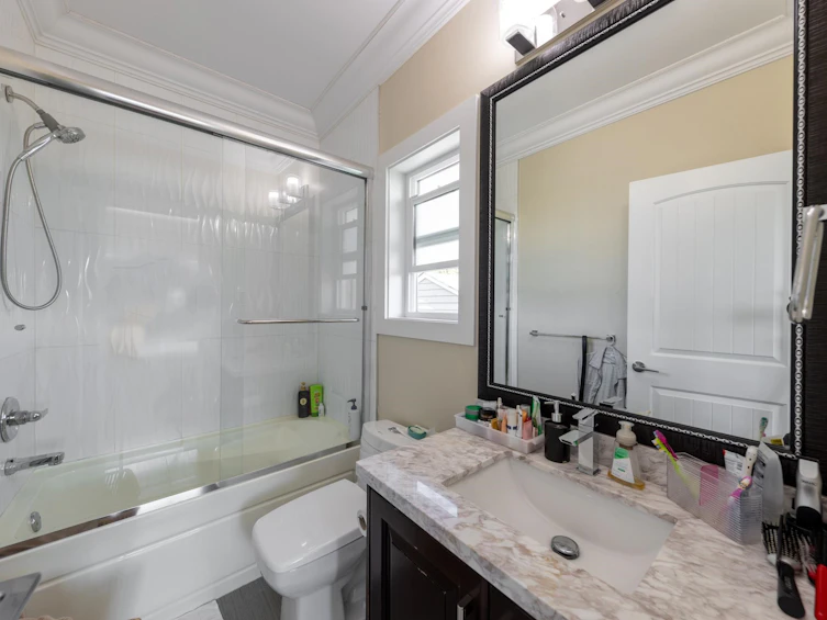 6160 Granville Avenue, Richmond, BC, V7C 1G1 - 16