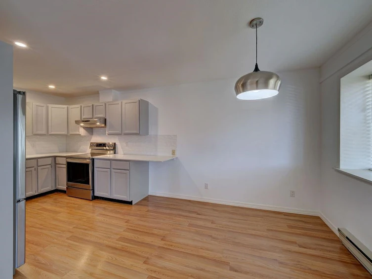 18-767 North Road, Gibsons, BC, V0N 1V9 - 7