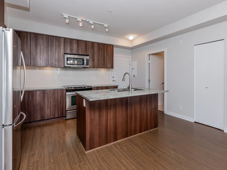 215-6460 194 Street, Surrey, BC, V3S 1T1 - 8