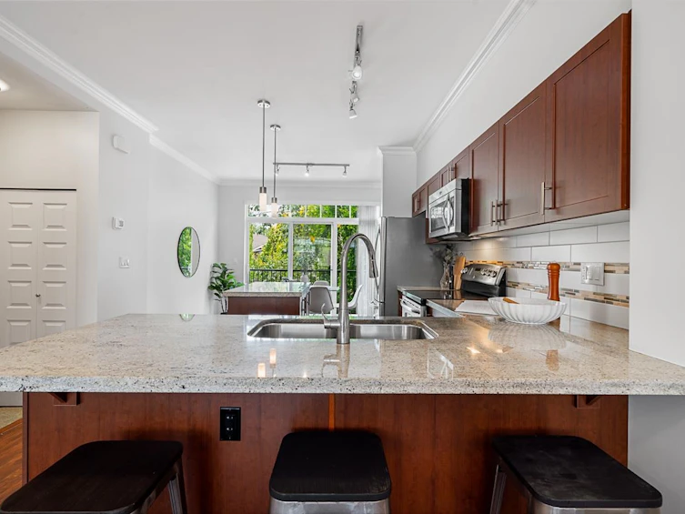33-14356 63a Avenue, Surrey, BC, V3X 0E3 - 9