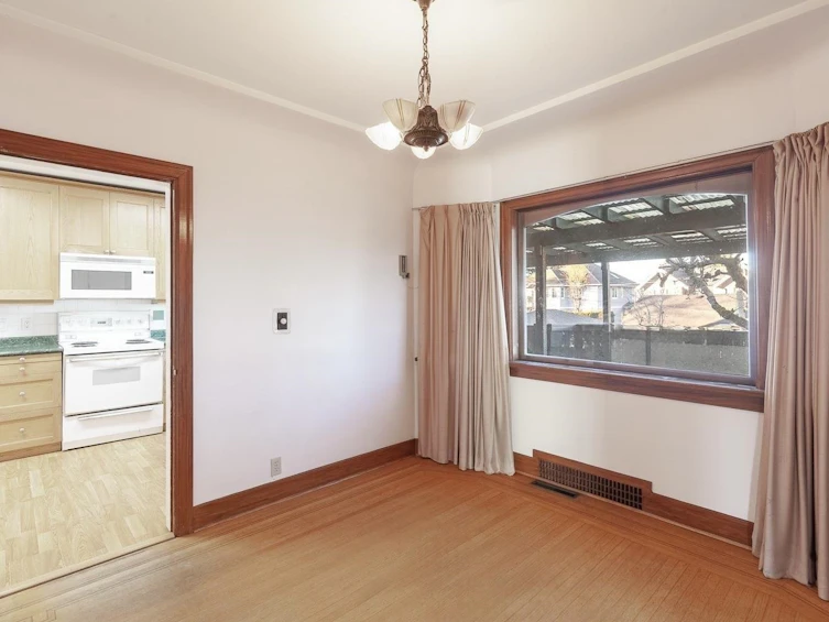 2805 W 30th Avenue, Vancouver, BC, V6L 1Z1 - 12