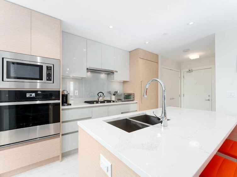 2102-3538 Sawmill Crescent, Vancouver, BC, V5S 0J8 - 15