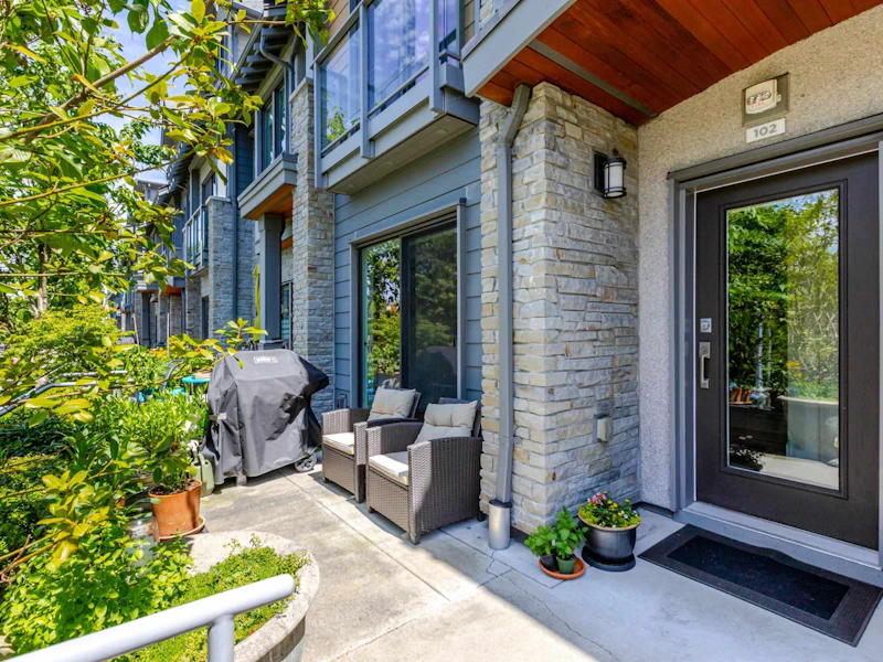 102 - 1708 55a Street, Delta BC