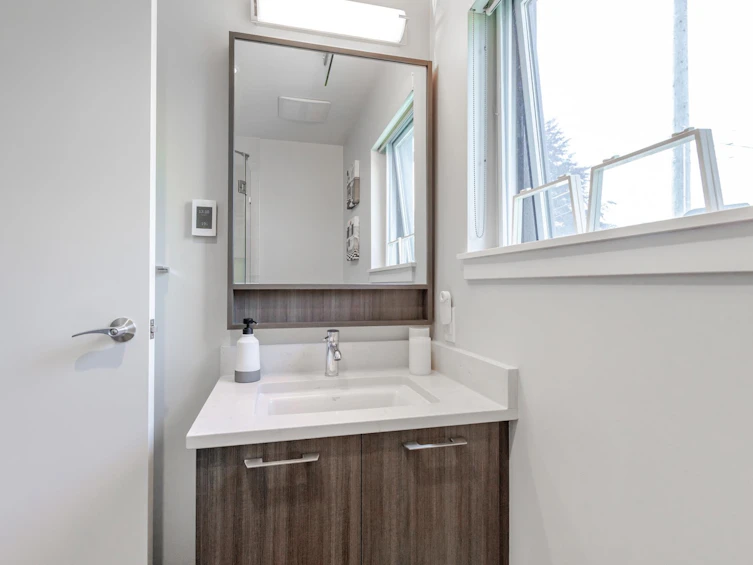 102-1708 55a Street, Delta, BC, V4M 0A9 - 23