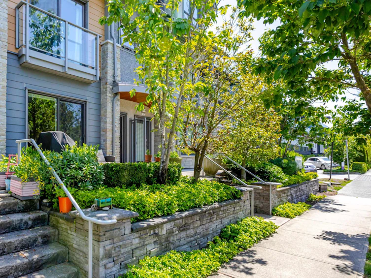 102-1708 55a Street, Delta, BC, V4M 0A9 - 2