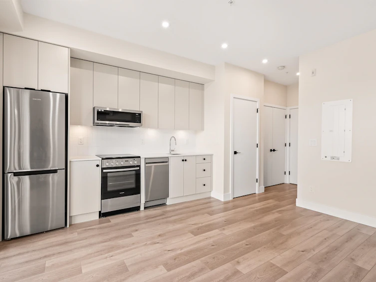 316-45511 Campus Drive, Chilliwack, BC, V2R 6K8 - 6